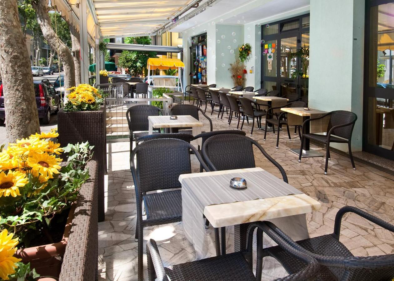 Hotel Grappoli Rimini Eksteriør billede