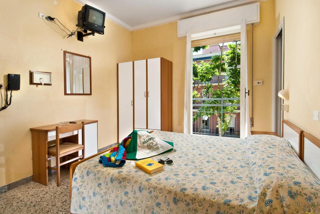 Hotel Grappoli Rimini Eksteriør billede